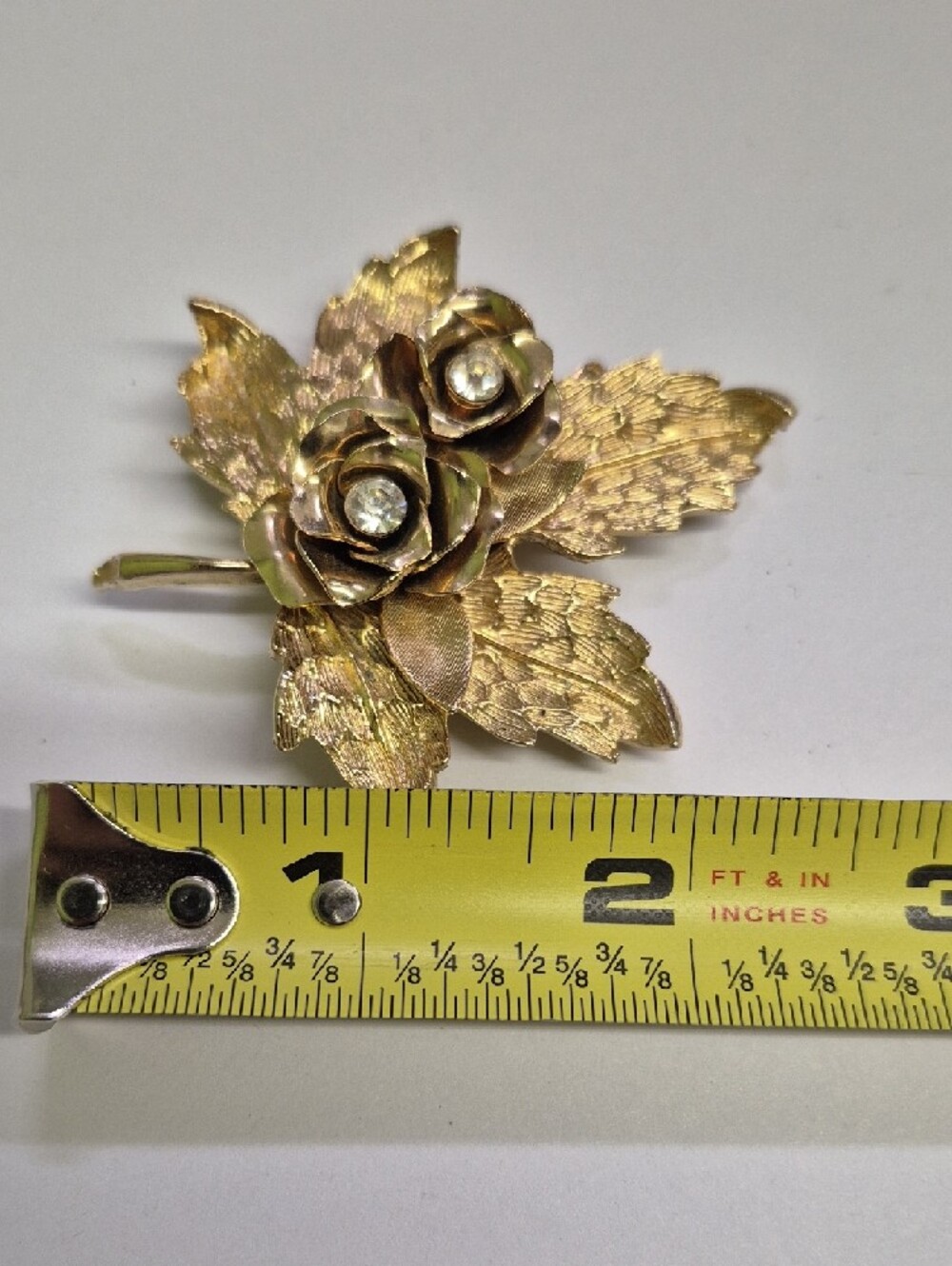 Vintage Coro Gold-Tone Rose Leaf Brooch and Clip Earring Set with Clear Stones - Picture 5 of 9